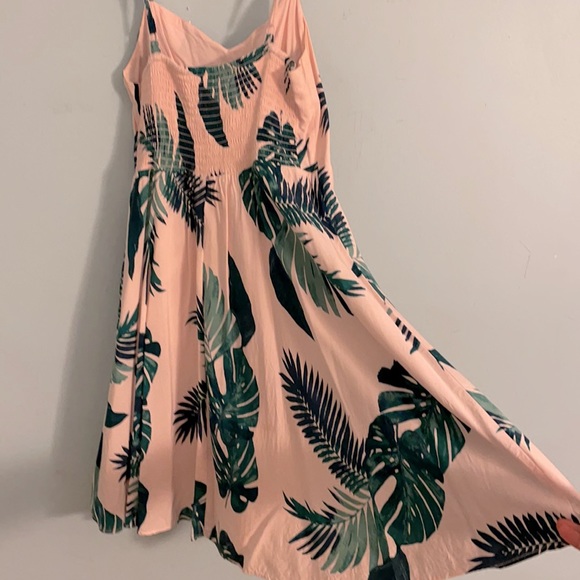 Summer dress - Picture 3 of 3